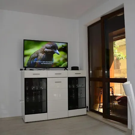 Unbeatable Location - New Lux By Flat Mаnager Apartment Warna