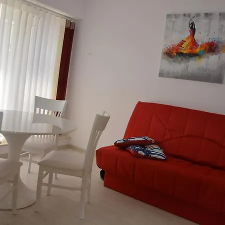 Apartment Unbeatable Location - New Lux By Flat Mаnager